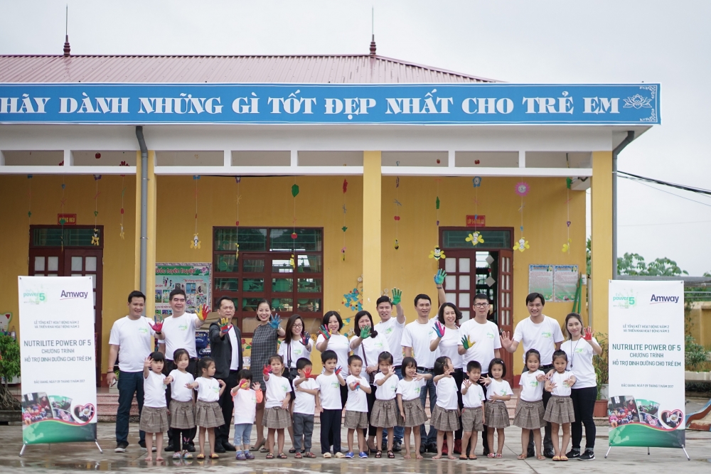 Amway Việt Nam được vinh danh vì những đóng góp hữu ích cho cộng đồng